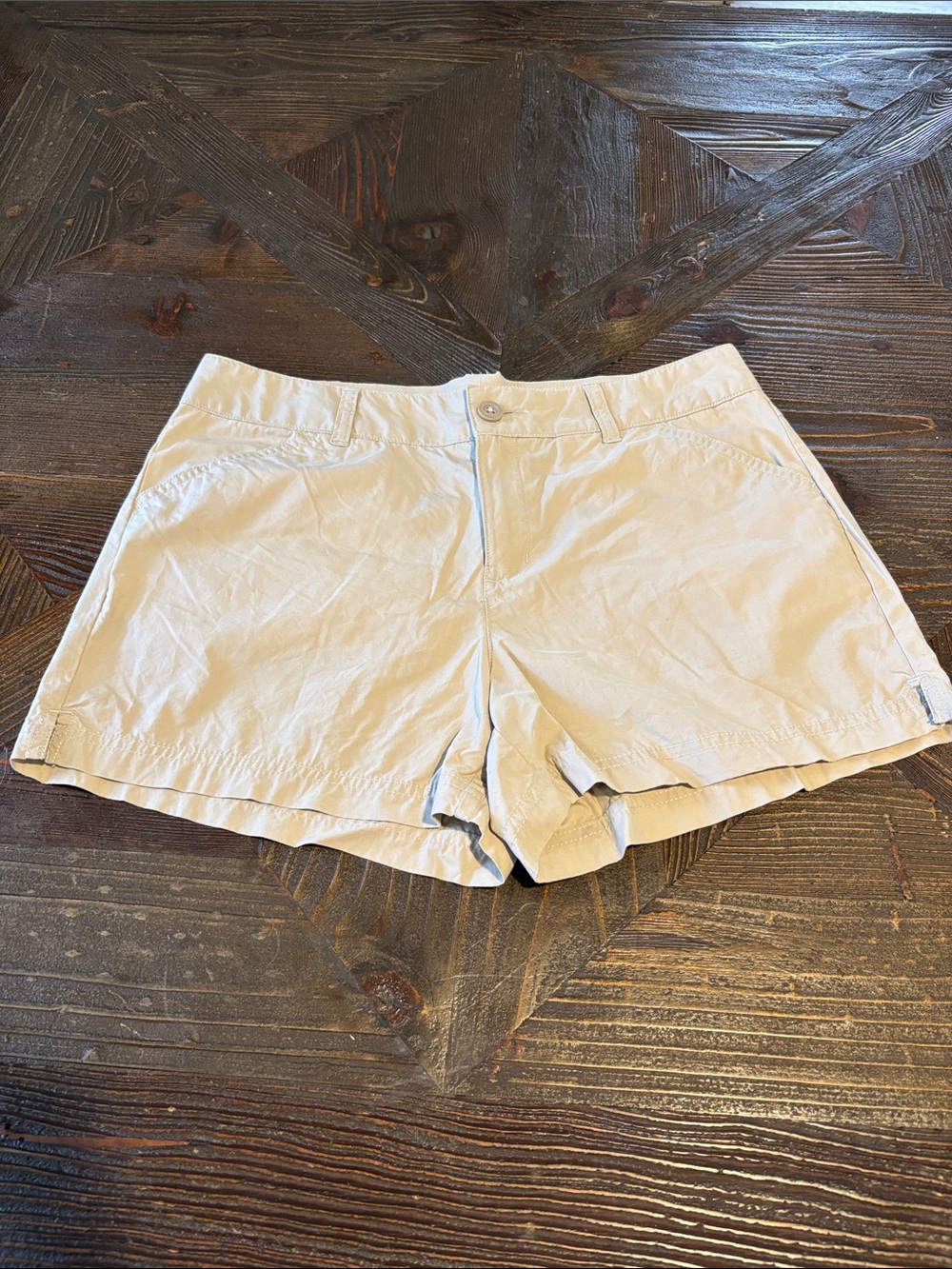 Columbia Light Beige Outdoor Shorts